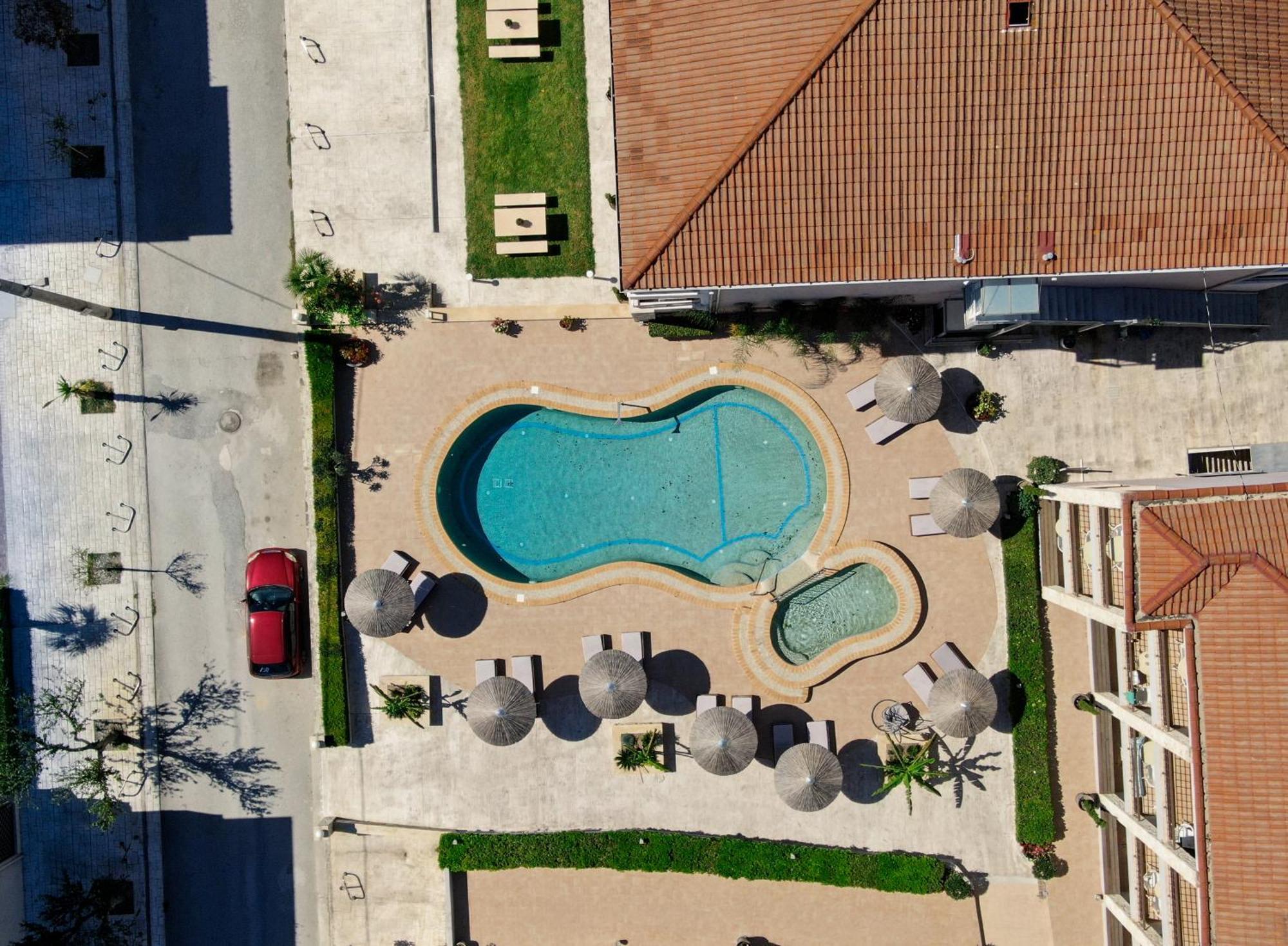 Siviris Golden Beach Екстер'єр фото